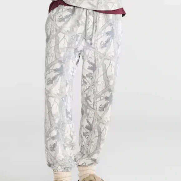 Aeropostale men’s cloud soft forest camo jogger - Picture 6 of 6